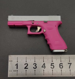 Пистолет модель металлическая Glock 17 розовый в интернет-магазине охотничьих товаров - купить в Москве с доставкой по России